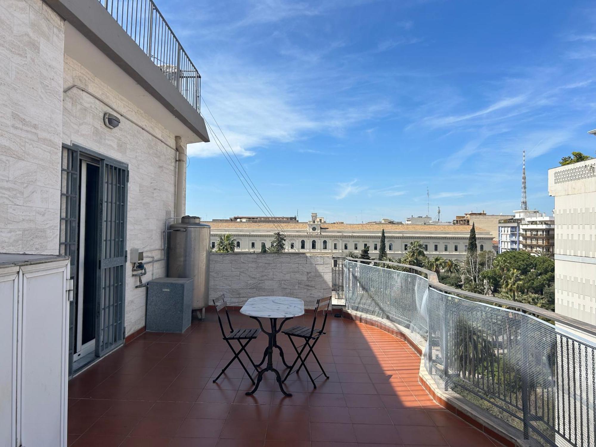 Attico Dolcevita Bari Exteriör bild