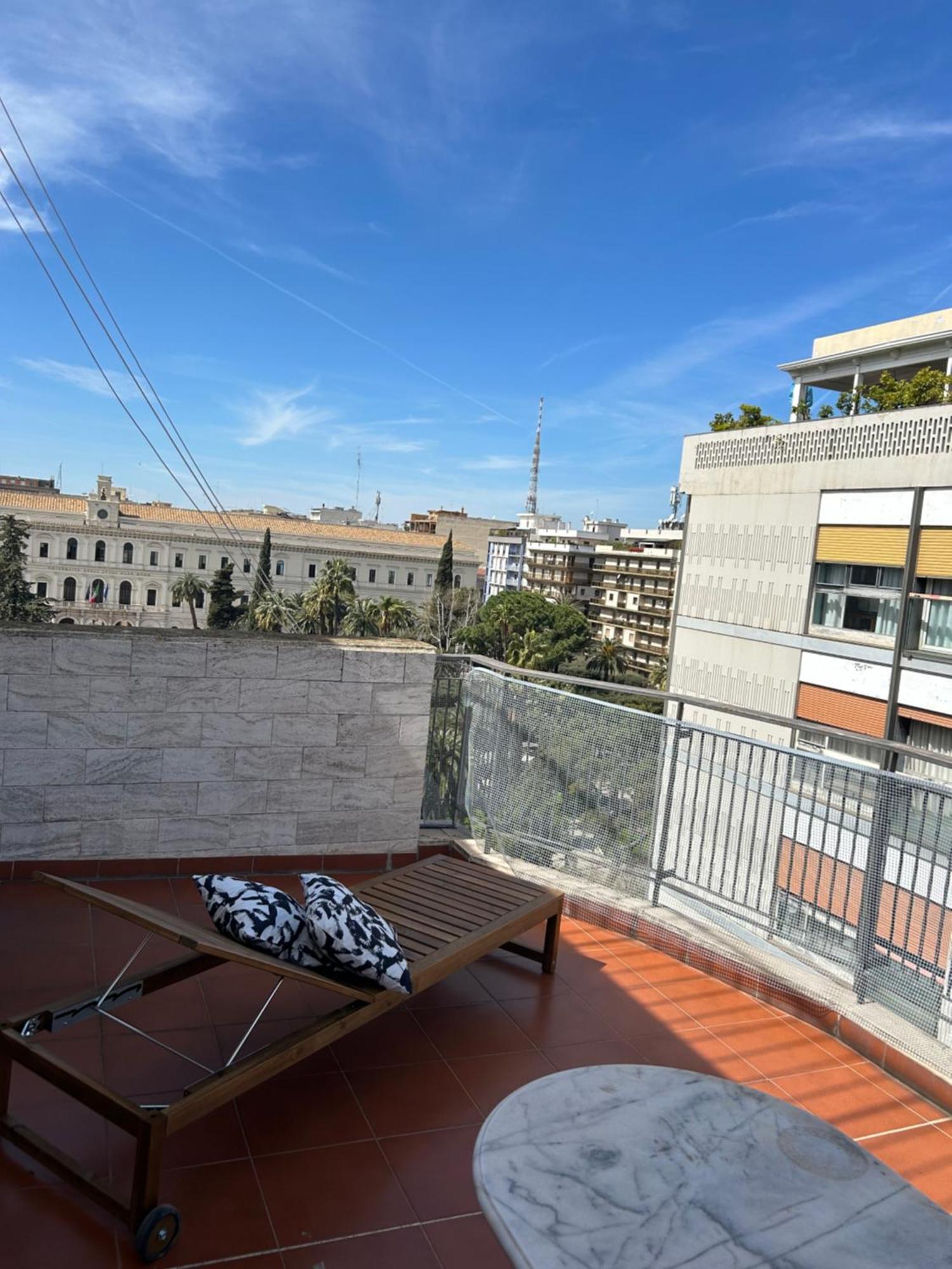 Attico Dolcevita Bari Exteriör bild